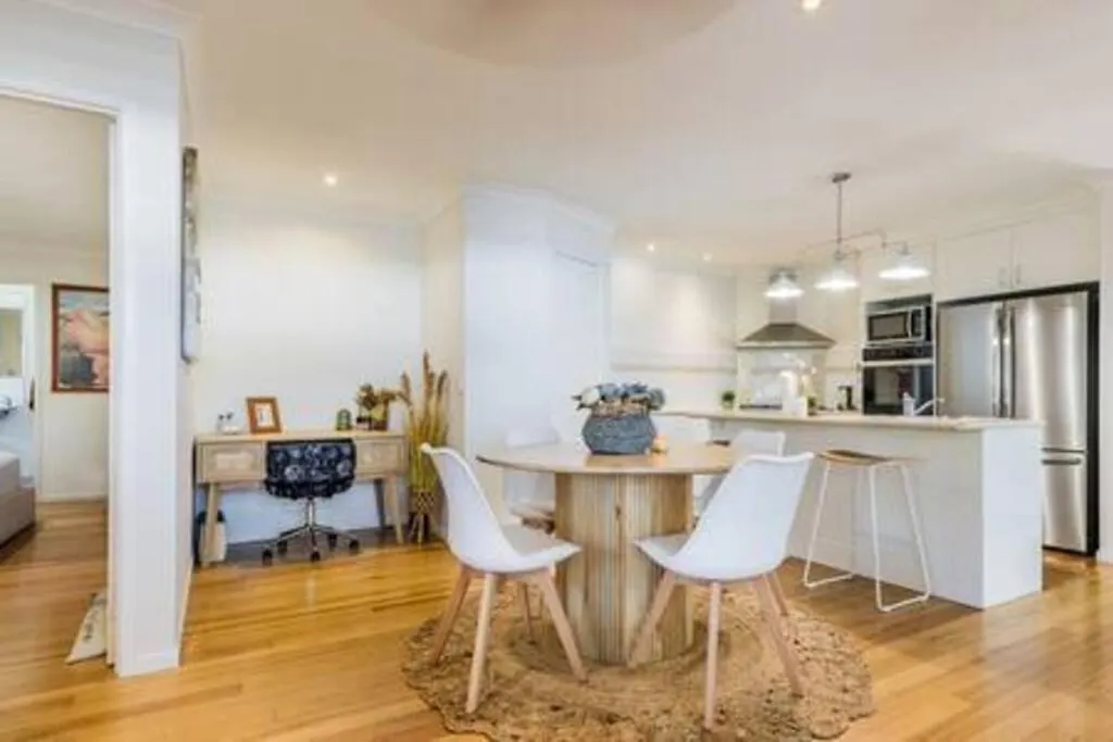 Palm Breeze Hideaway 3 Bedroom - 1 Min To Shops Agnes Water